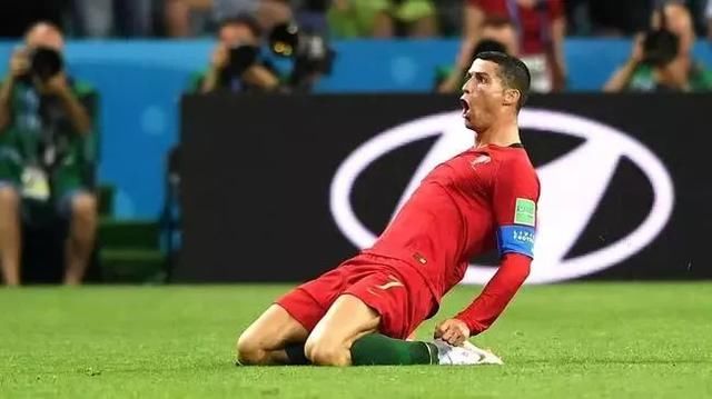  摩纳哥新援闪耀全场，处子秀即献助攻帽子戏法  